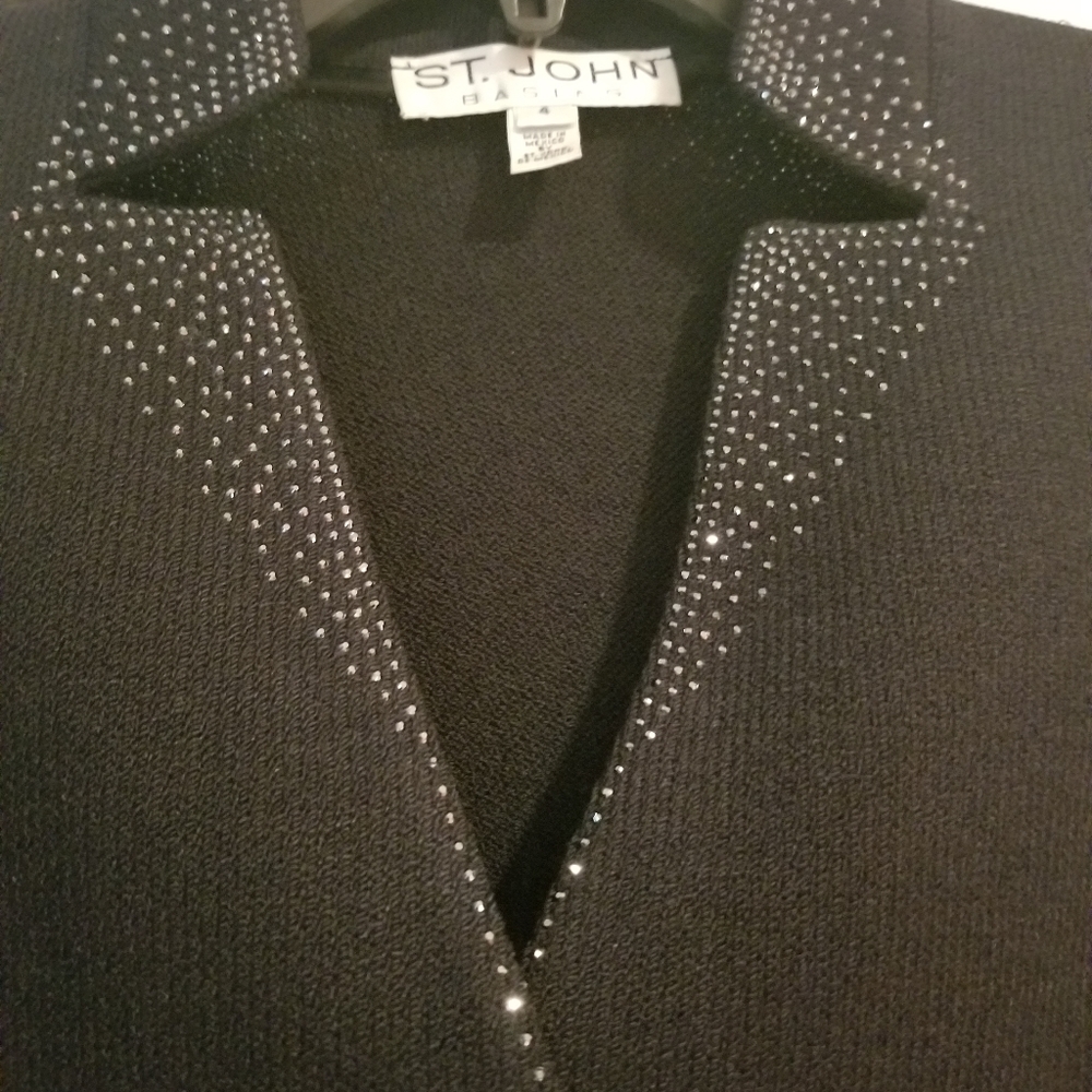 SO GORGEOUS ST.JOHN COUTURE BLAZER SIZE 4